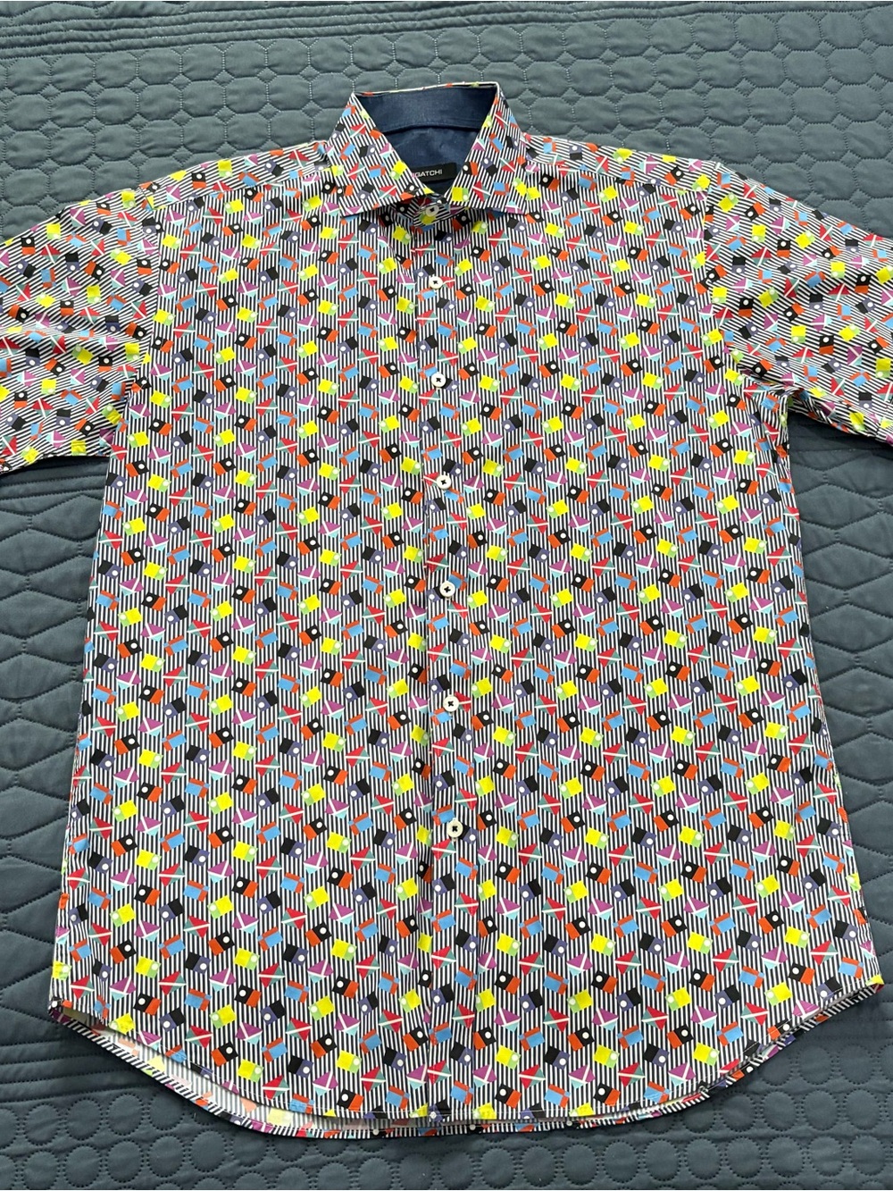 Bugatchi Men's Geometric Print Short Sleeve Button Up Shirt L